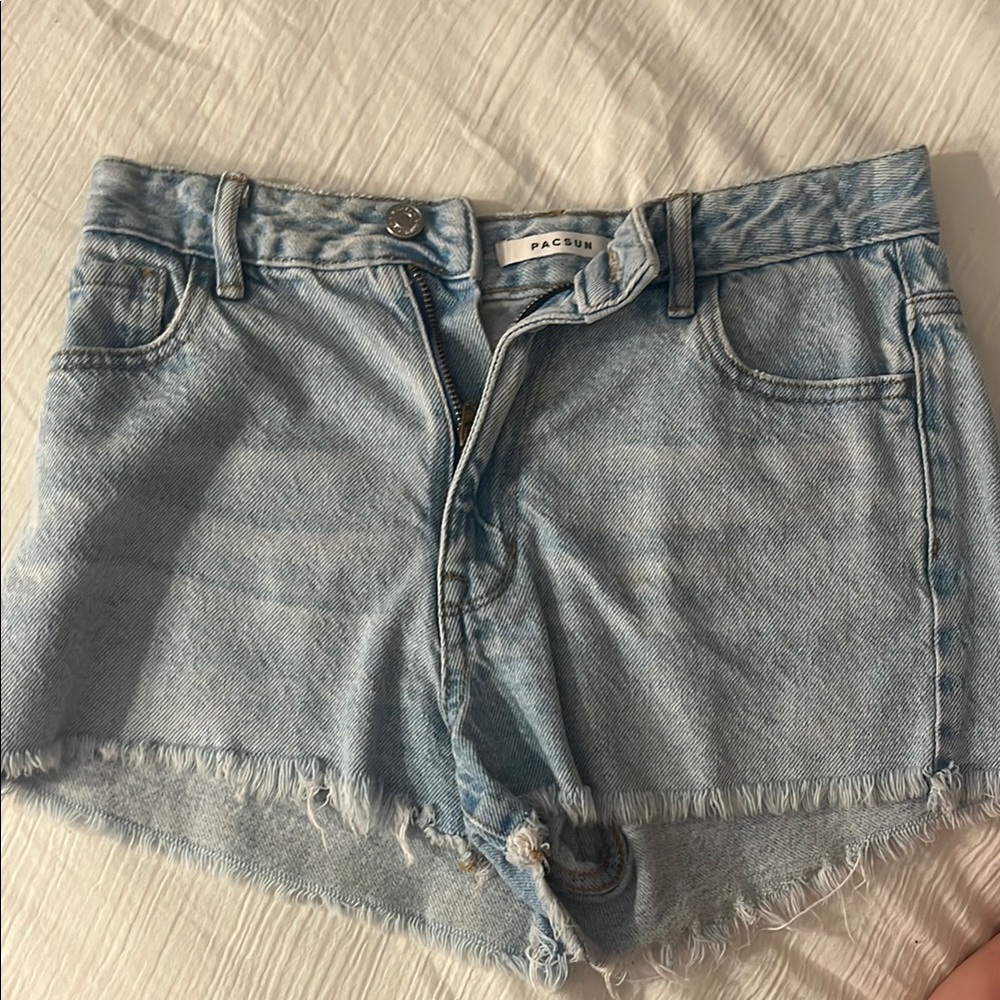 PacSun Women's Light Blue Denim Shorts